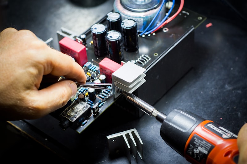 Instalasi Panel Industri